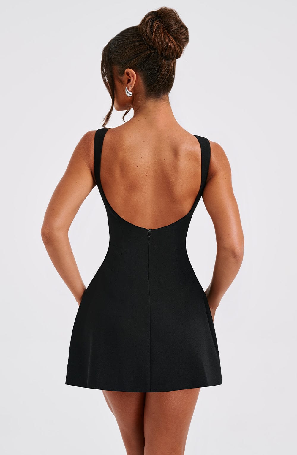 SIENNA BACKLESS MINI- BLACK