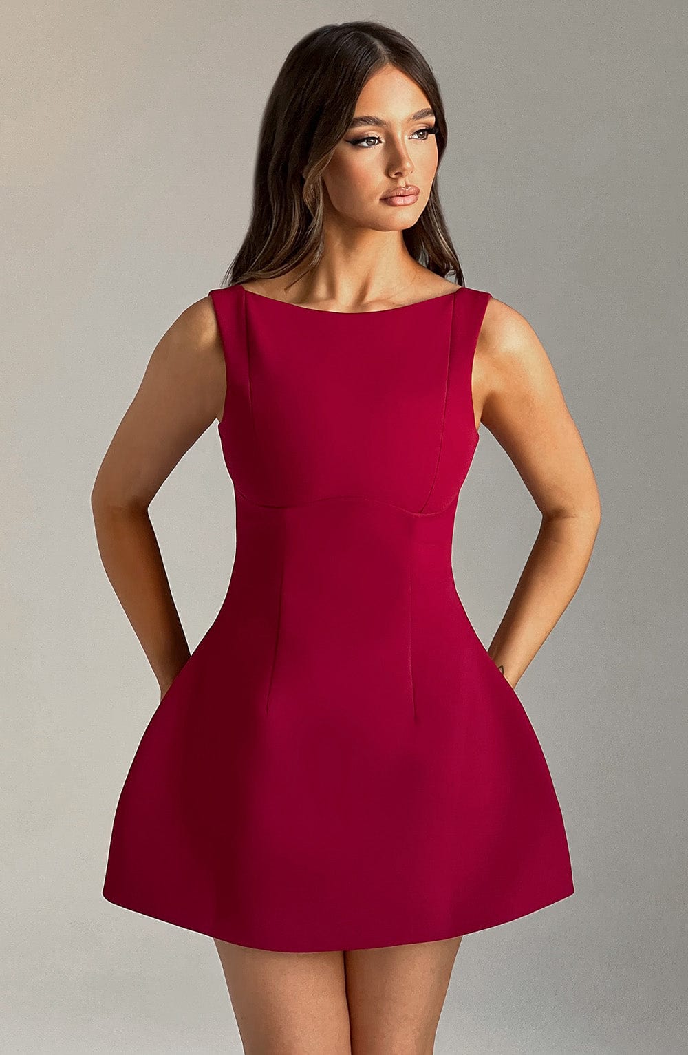 SIENNA BACKLESS MINI - WINE