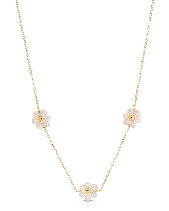 Pearl Daisy Charm Necklace